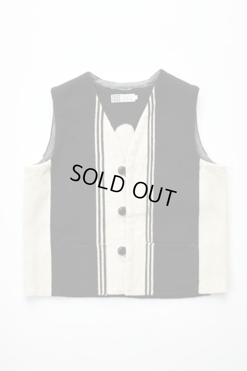 画像2: Hilos De Tradición (イロデトラディション) Oaxaca Rug Vest [SOL/BLACK/NATURAL] (2)