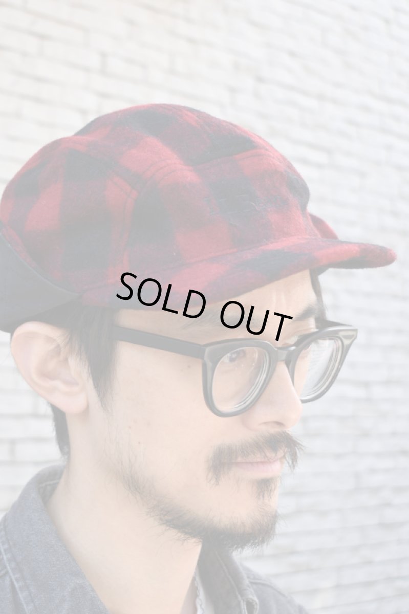 画像8: L.L.Bean (エルエルビーン) Maine Guide Wool Cap with PrimaLoft Plaid [RED/BLACK] (8)