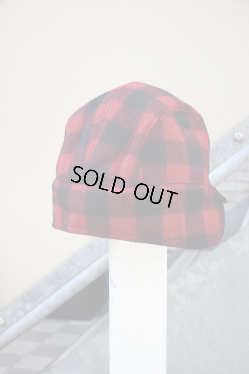 画像4: L.L.Bean (エルエルビーン) Maine Guide Wool Cap with PrimaLoft Plaid [RED/BLACK] (4)