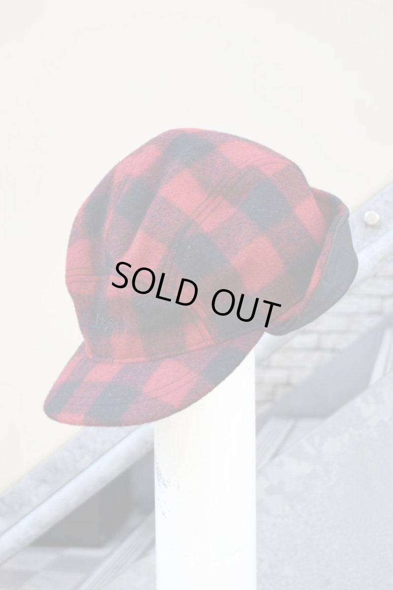 画像1: L.L.Bean (エルエルビーン) Maine Guide Wool Cap with PrimaLoft Plaid [RED/BLACK] (1)