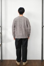画像9: Caledoor (カレドアー) British Wool Crew Neck Knit Made by Macalastair [DAMSON/NEW NATURAL] (9)
