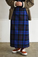 画像2: 【For WOMEN】O'NEIL OF DUBLIN (オニールオブダブリン) Worsted Wool-Tartan Long Kilt Skirt [OLD BOLEY] (2)