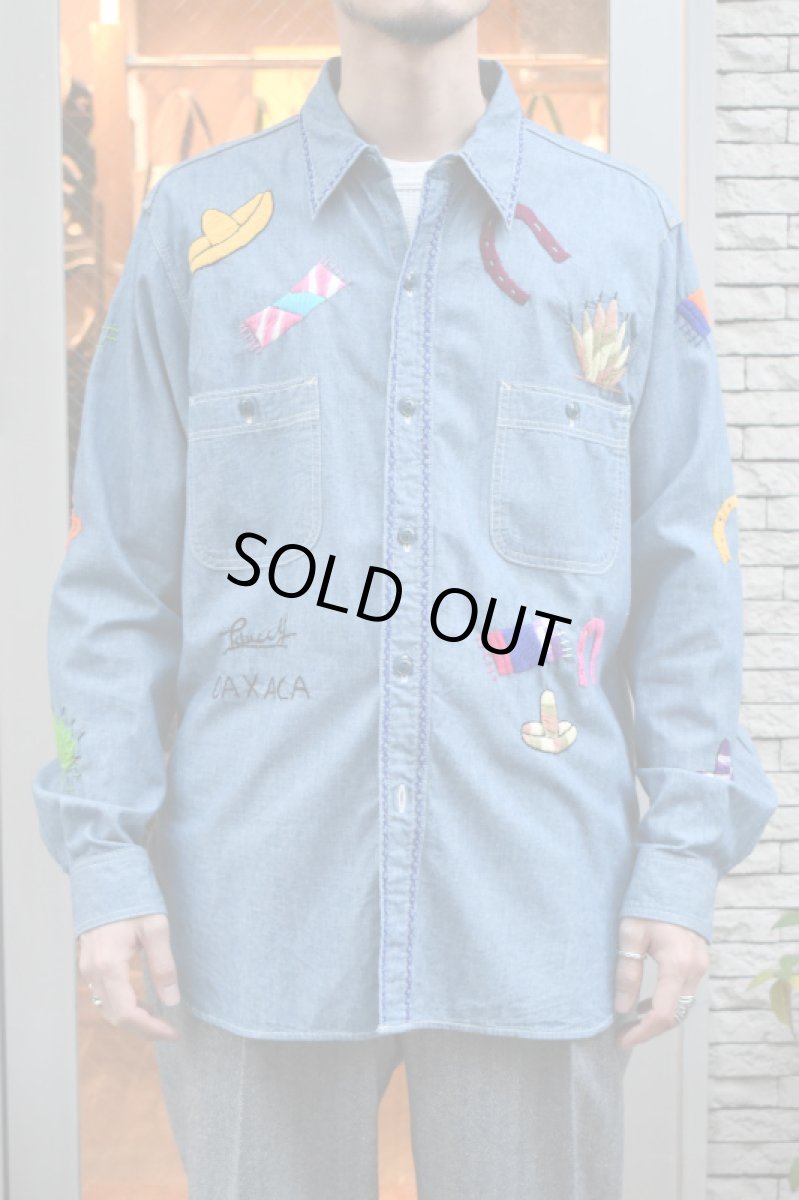 画像8: Behind The River (ビハインドザリバー) BTR×Lucy OAXACA Souvenir Chambray Shirt [BLUE/COLORFUL] (8)