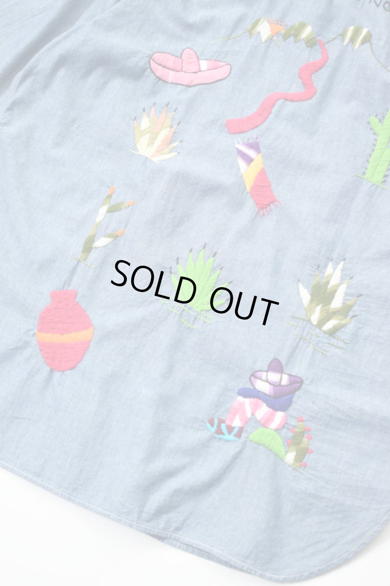 画像28: Behind The River (ビハインドザリバー) BTR×Lucy OAXACA Souvenir Chambray Shirt [BLUE/COLORFUL] (28)