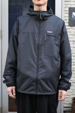 画像6: patagonia (パタゴニア) メンズ・ライト＆バリアブル・ジャケット [BLACK] (6)