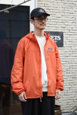 画像2: patagonia (パタゴニア) メンズ・ライト＆バリアブル・ジャケット [COAL ORANGE] (2)