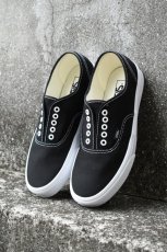 画像1: VANS (ヴァンズ) Authentic Gore [BLACK/WHITE] (1)