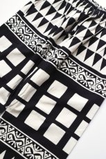 画像15: jawandi (ジャワンディ) SANTAI PANT BATIK [STRIPE BARONG/BLACK/NATURAL] (15)