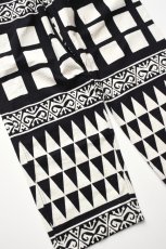 画像16: jawandi (ジャワンディ) SANTAI PANT BATIK [STRIPE BARONG/BLACK/NATURAL] (16)