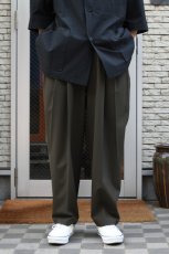 画像5: kontor (コントール) 3 Pleated Summer Wool Trousers [KHAKI] (5)