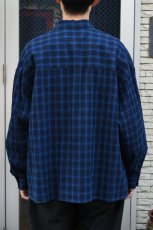 画像10: kontor (コントール) Overdyed Seersucker Check Shirt [BLUE CHECK] (10)
