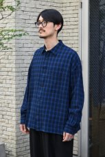 画像4: kontor (コントール) Overdyed Seersucker Check Shirt [BLUE CHECK] (4)