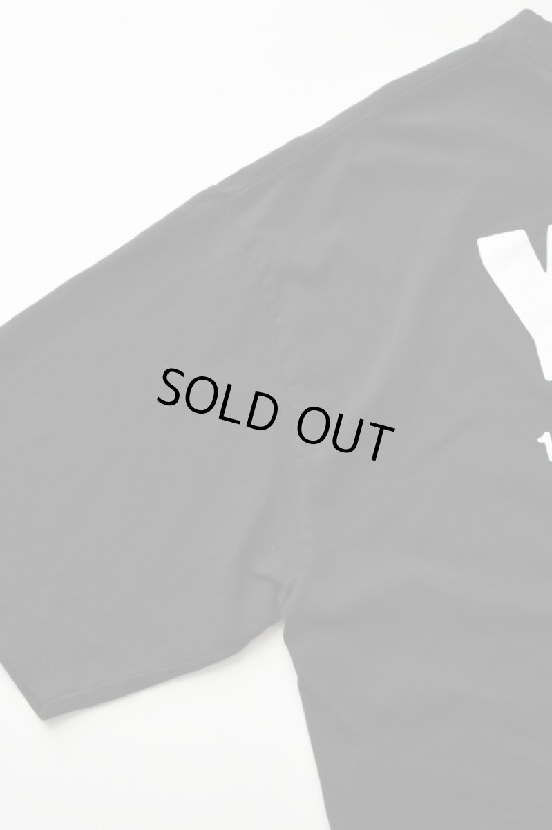 画像20: Y,IWO (ヤーアイワークアウト) Hardwear Crop Tee [BLACK/WHITE] (20)