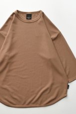 画像1: AXESQUIN -modified- (アクシーズクインモディファイド) QD ECO WAFFLE FOOTBALL TEE [MOCHA] (1)