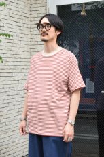 画像3: Behind The River (ビハインドザリバー) Gordie S/S Border Tee [RED/ACE] (3)