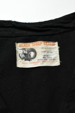 画像3: 【For WOMEN】Behind The River (ビハインドザリバー) "Black Beauty Vintage" Black Over Dye Black Sheep Hunting Vest (3)