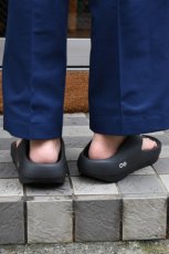 画像18: OOFOS (ウーフォス) OOriginal PLUS [BLACK] (18)