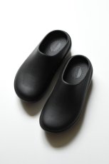 画像1: OOFOS (ウーフォス) OOcloog PLUS [BLACK] (1)