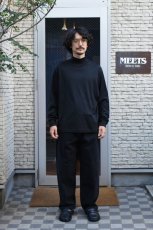 画像4: handvaerk (ハンドバーク) 60/2 MOCK NECK L/S T-SHIRT [BLACK] (4)