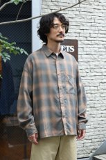 画像2: kontor (コントール) Overdyed Shadow Check Shirt [BEIGE CHECK] (2)