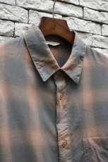 画像9: kontor (コントール) Overdyed Shadow Check Shirt [BEIGE CHECK] (9)