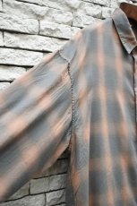 画像13: kontor (コントール) Overdyed Shadow Check Shirt [BEIGE CHECK] (13)