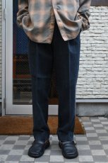画像2: FLISTFIA (フリストフィア) Denim Tuck Trousers [FADE BLACK] (2)