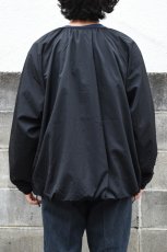 画像6: AXESQUIN -modified- (アクシーズクインモディファイド) MEETS EXCLUSIVE NYLON TAFFTA GATHER BLOUSON [BLACK] (6)