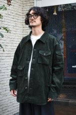 画像2: MODMNT (モドメント) CORDUROY UTILITY CPO SHIRT [KHAKI] (2)