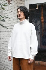 画像2: WALLA WALLA SPORT (ワラワラスポーツ) 13oz ROLL NECK TURTLE [IVORY] (2)
