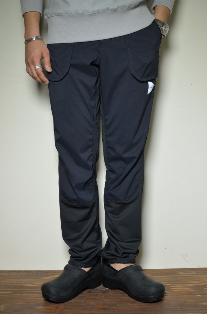  and wander (アンドワンダー) trek long pantsが入荷しました