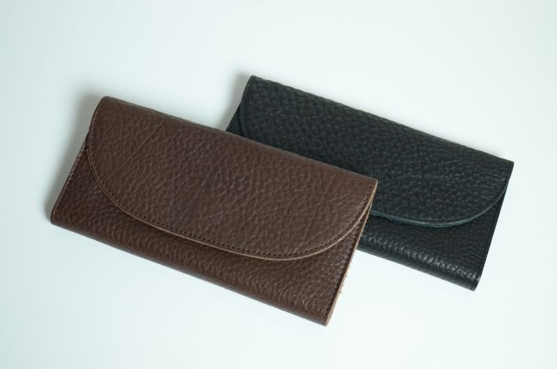 This is.....(ディスイズ）　shrink leather long wallet [2-colors]が入荷しました