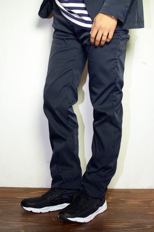 Necessary or Unnecessary (ネセサリー オア アンネセサリー) ZIP SPORTS [NAVY] が入荷しました