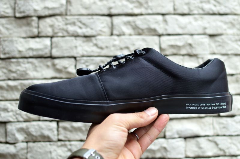 SPECTUSSHOE CO. (スペクタスシュー) Solid Kicks no.5 [black] が入荷しました