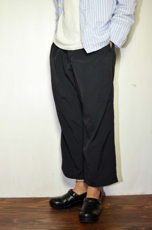 BURLAP OUTFITTER (バーラップアウトフィッター) SUPPLEX WIDE PANT [BLACK] が再入荷しました