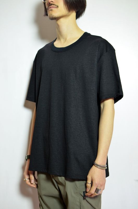 tilak (ティラック) "Poutnik" Monk Tee [Black] が入荷しました