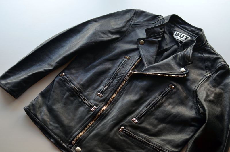 BRU NA BOINNE (ブルーナボイン) "BUT" BLENDA [ブラック] が入荷しました