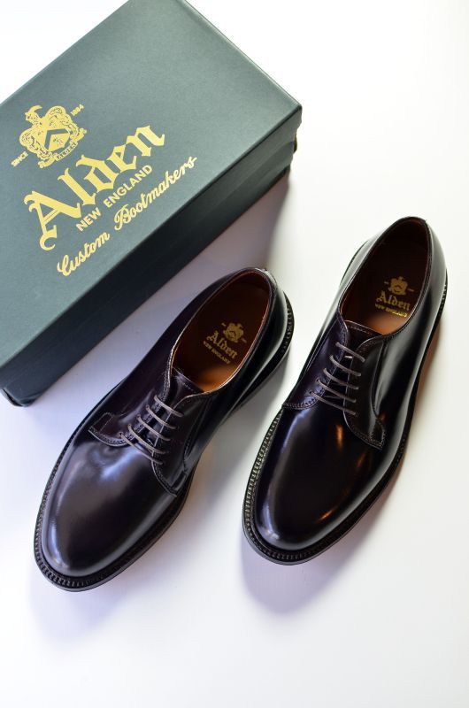 ALDEN (オールデン) #990 Cordovan Plain Toe Blucher [#8 Burgundy] が入荷しました