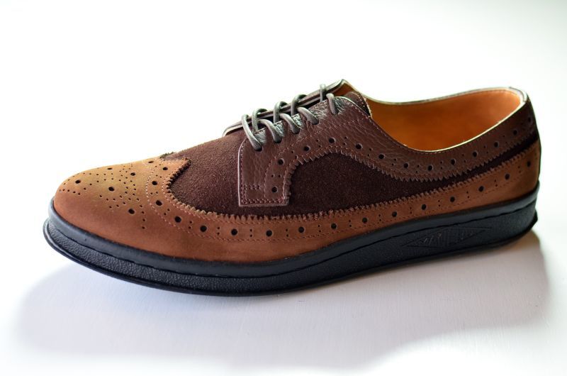 MANEBU (マネブ) "UKI" CRAZY [BROWN] が入荷しました