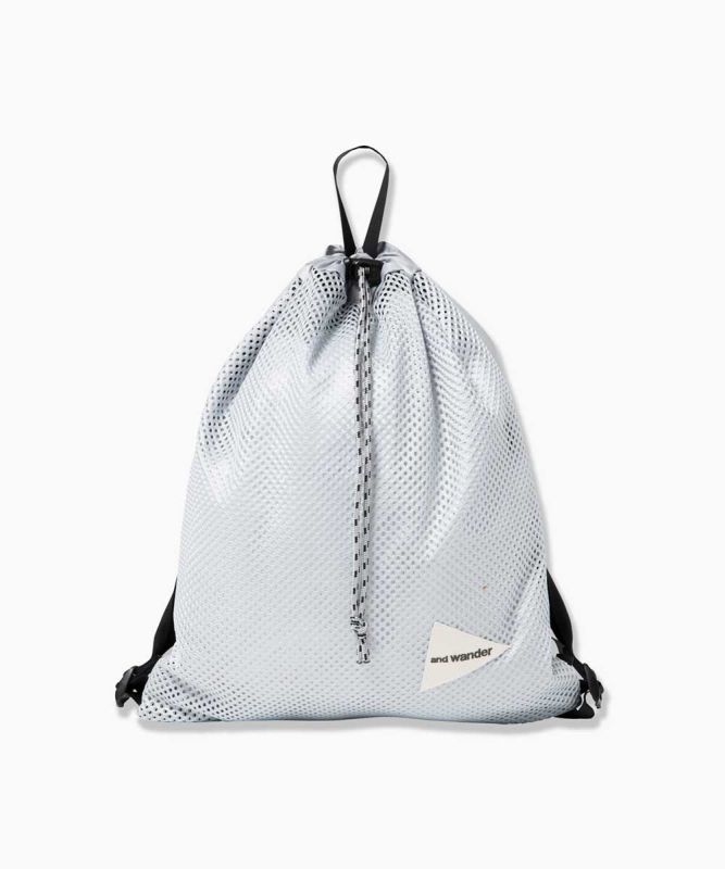 and wander (アンドワンダー) mesh napsack [gray] が入荷しました