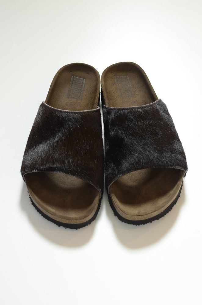 BOSABO (ボサボ) ハラコサンダル [MAROON] が入荷しました。