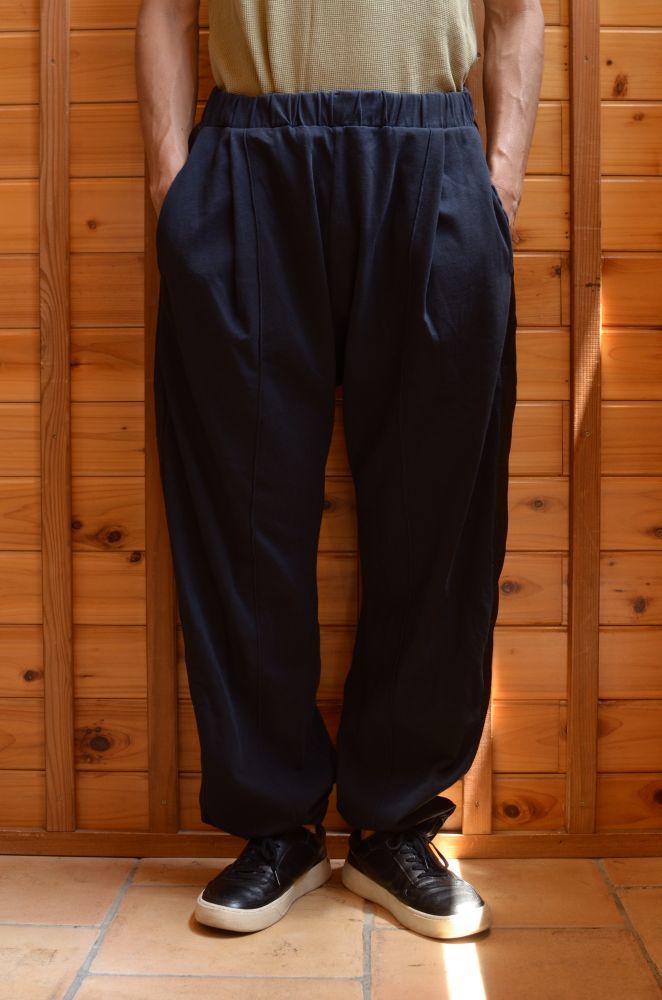 WILLY CHAVARRIA (ウィリー キャバリア) BUFFALO JOGGER〔BLACK〕が入荷しました。
