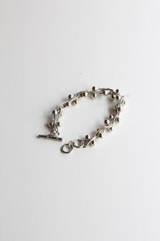 BRU NA BOINNE (ブルーナボイン) ガリトラップ ブレス が入荷しました。