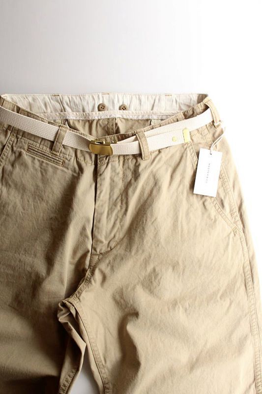 MASTER & Co. (マスターアンドコー) CHINO PANTS with BELT [BEIGE] が入荷しました。