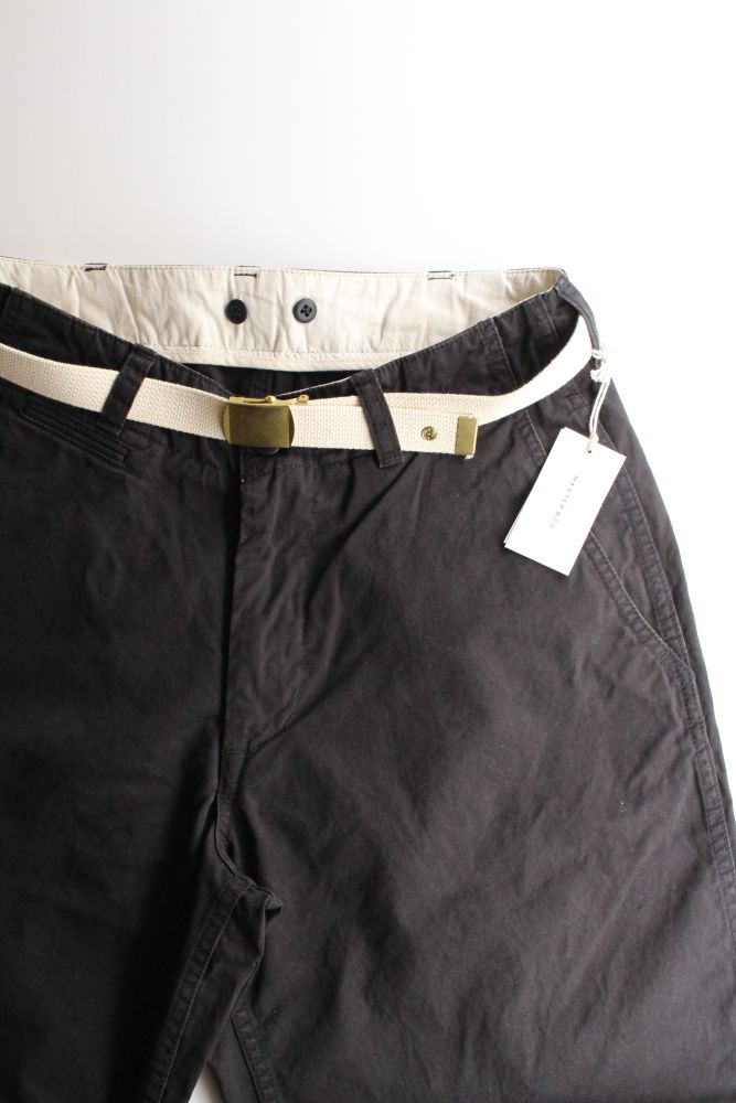 MASTER & Co. (マスターアンドコー) CHINO PANTS with BELT [BLACK] が入荷しました。