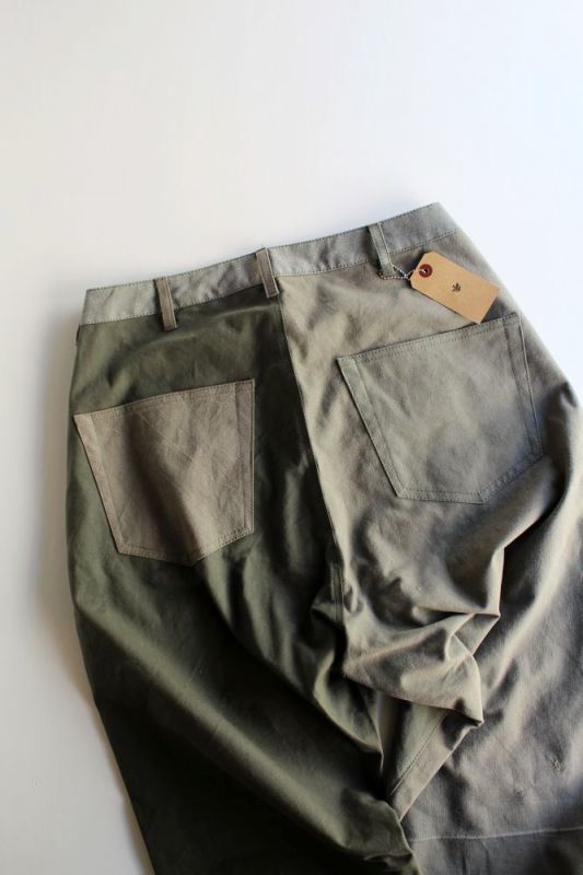 Knife Wing (ナイフウイング) Crazy Wide Pants〔olive〕SIZE:M-a が入荷しました。