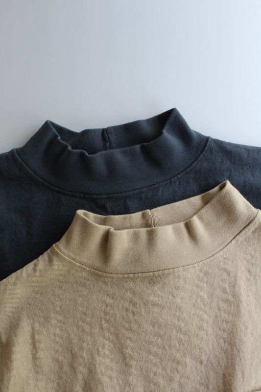 GOODWEAR(グッドウェア） L/S MOCK NECK POCKET TEE〔2-colors〕が入荷しました。