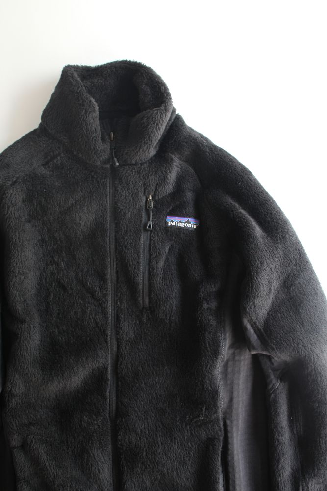 Patagonia パタゴニア R2 ジャケット Black が入荷しました Meets