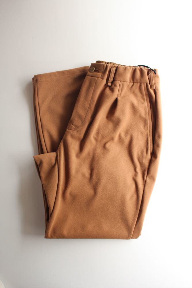 CURLY (カーリー) CRUST EZ TROUSERS [CAMEL] が入荷しました。