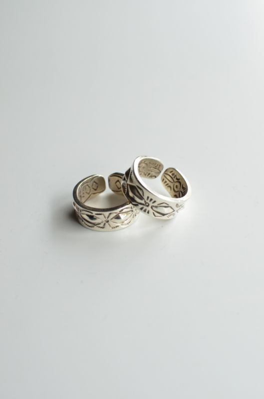 Ray Adakai (レイアダカイ) Double Stamp Ring Open End 〔2-type〕が入荷しました。